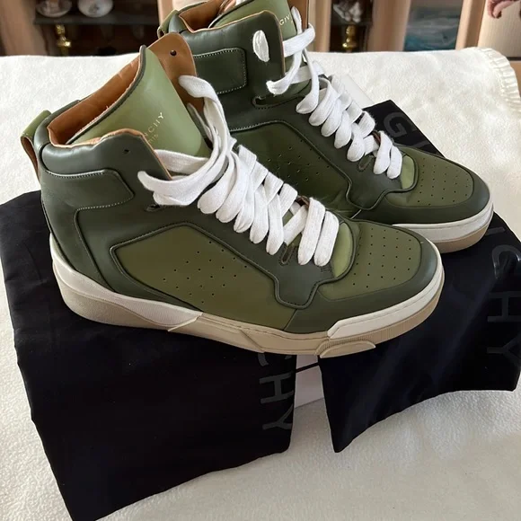 トップス GIVENCHY Givenchy Sneakers Womens sz 9 US 39 EU White City Hi Top 4G